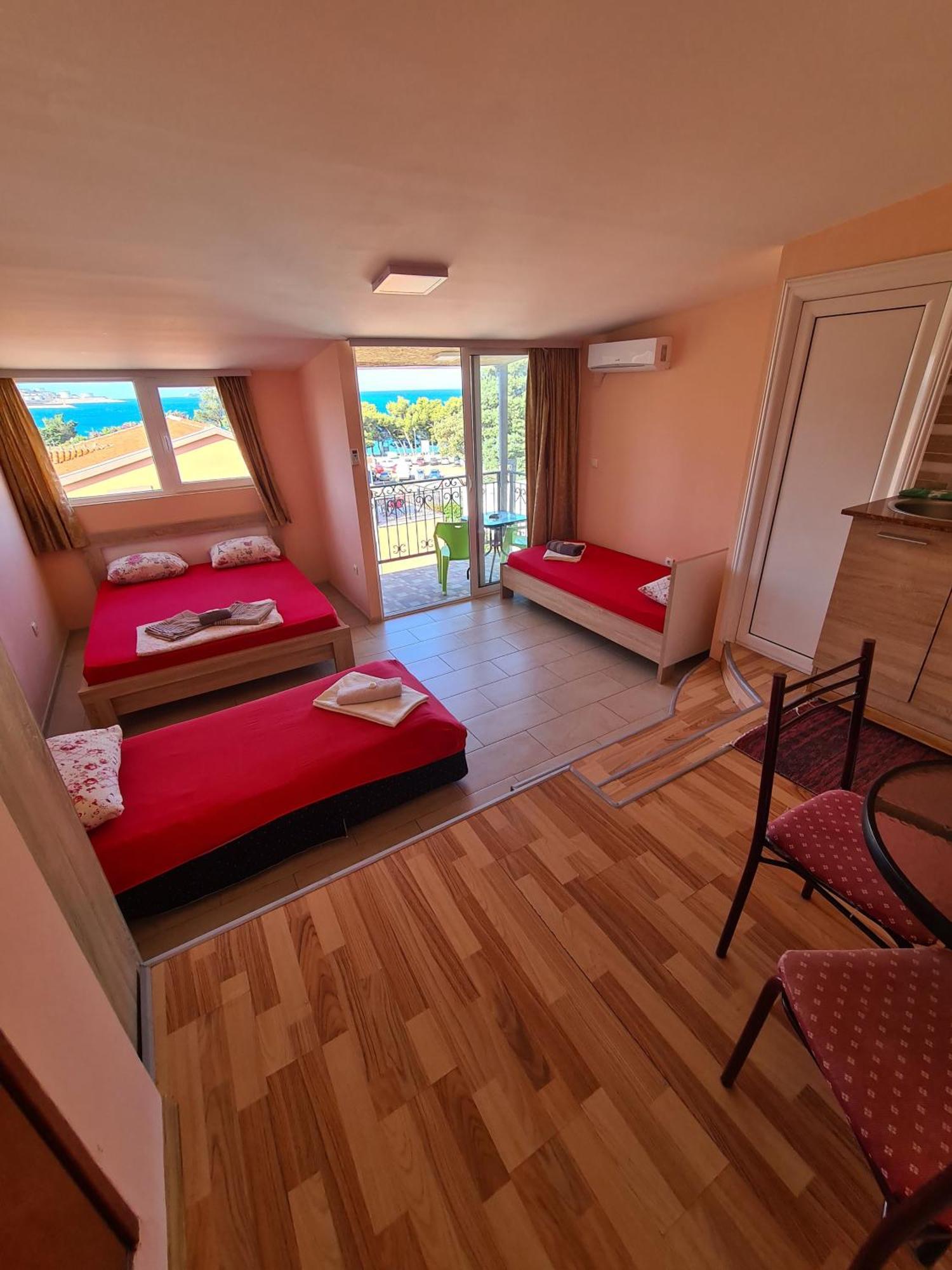 Apartments Bulatovic Bar Rum bild