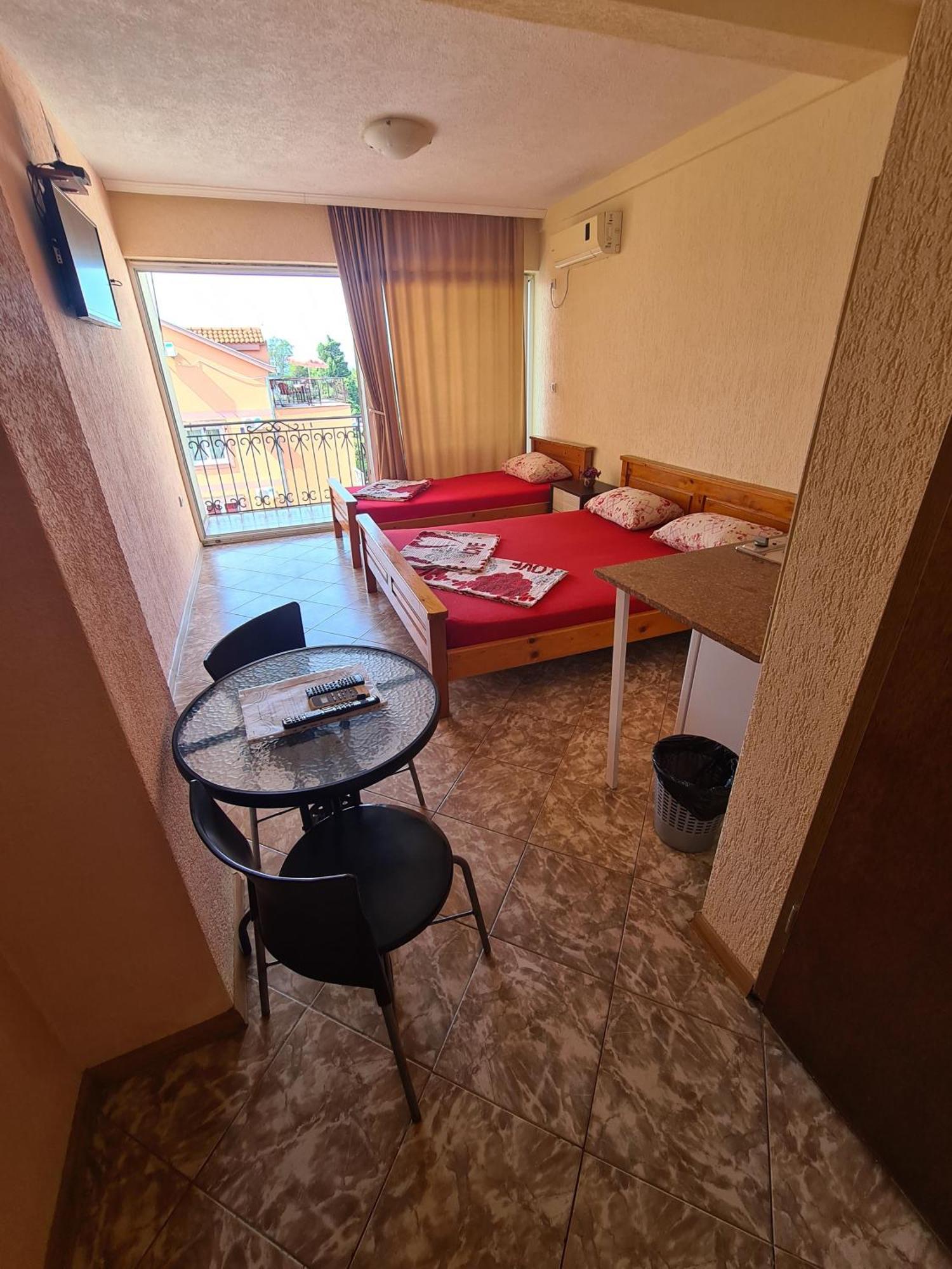 Apartments Bulatovic Bar Rum bild