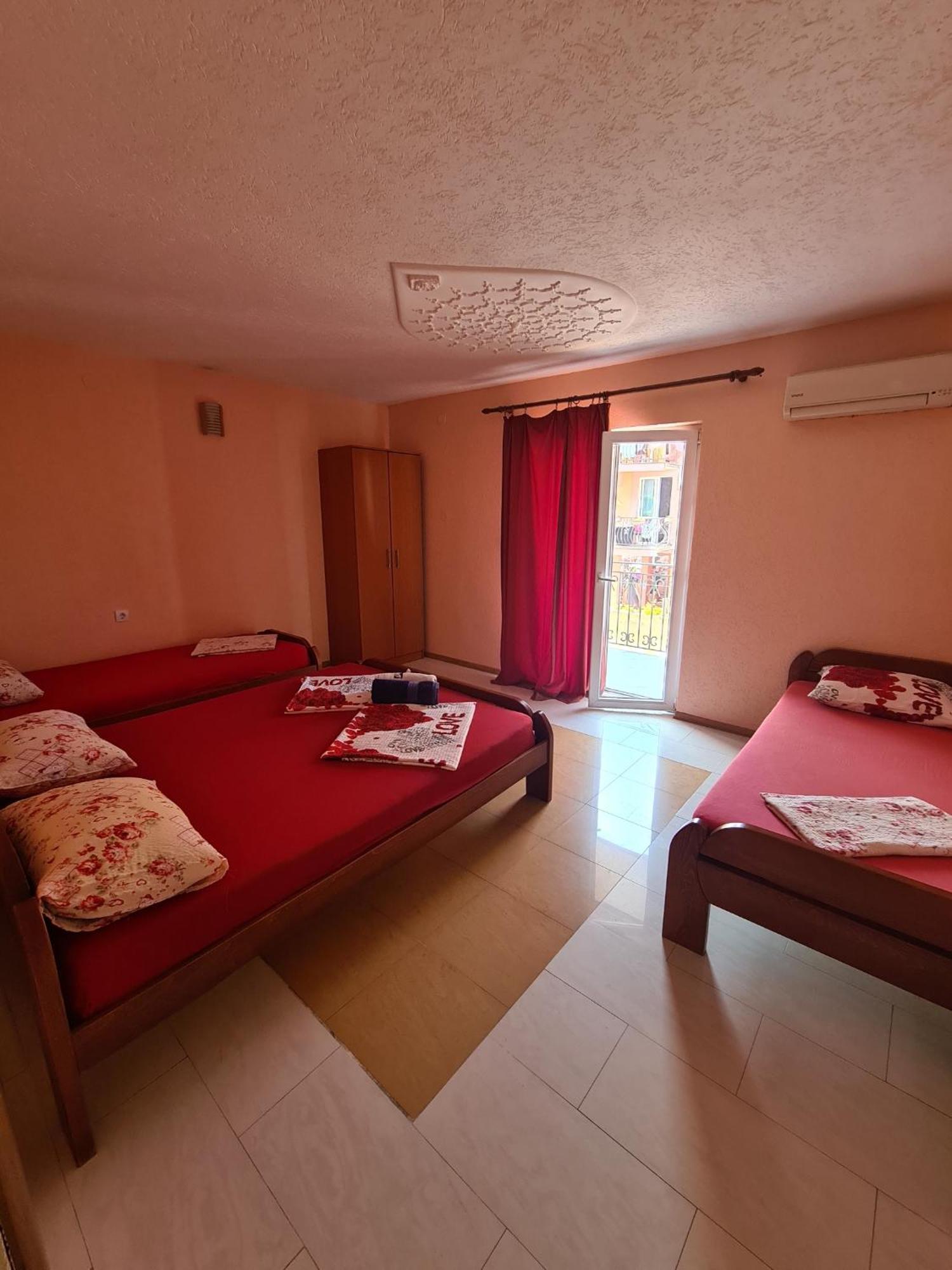 Apartments Bulatovic Bar Rum bild